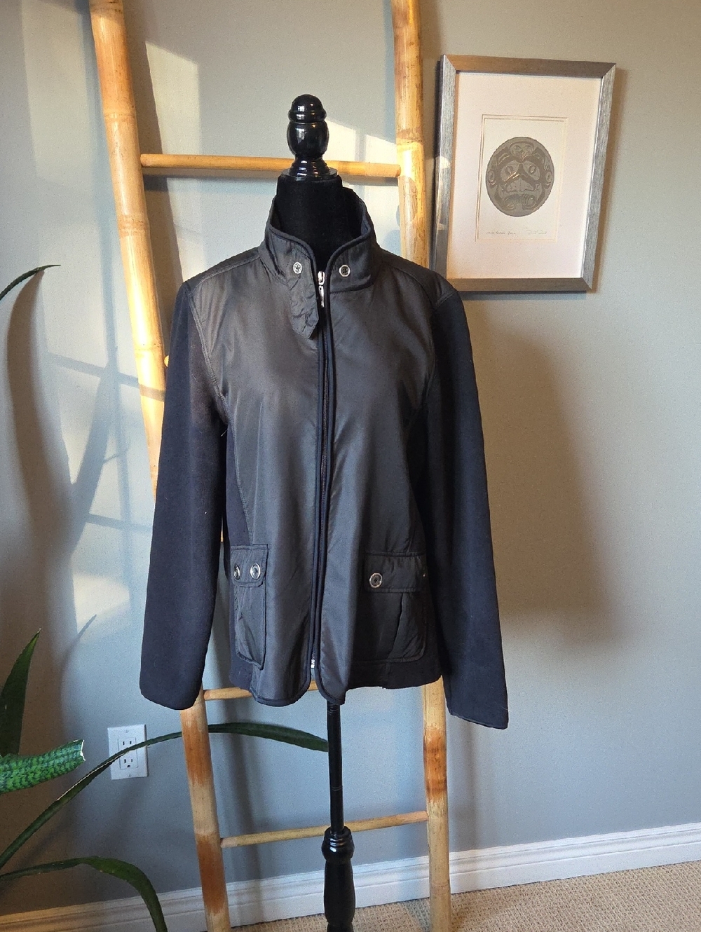 Lady Hathaway Lightweight Zip Jacket
